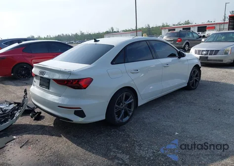 2024 Audi A3 Premium 40 Tfsi Front-Wheel Drive S Tronic z USA, uszkodzony, nr VIN WAUAUDGY9RA002376